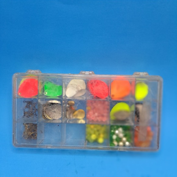 ishing Lure Builder Kit Tackle Box Parts Beads Weights Spinners Hooks - Picture 1 of 9